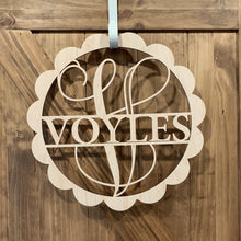 Load image into Gallery viewer, Scalloped Door Hanger- Last Name