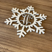 Load image into Gallery viewer, Snowflake Ornament